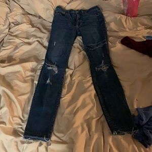 Hollister ripped skinny jeans
